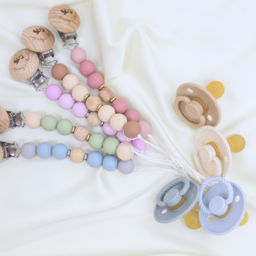 Amber Pacifier Clip + FRIGG Pacifier – Amber Design