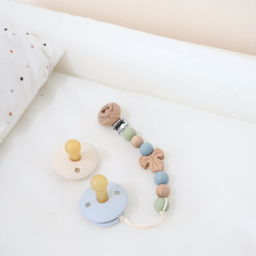 Pacifier__Clip__Autumn_Design mommys charms 