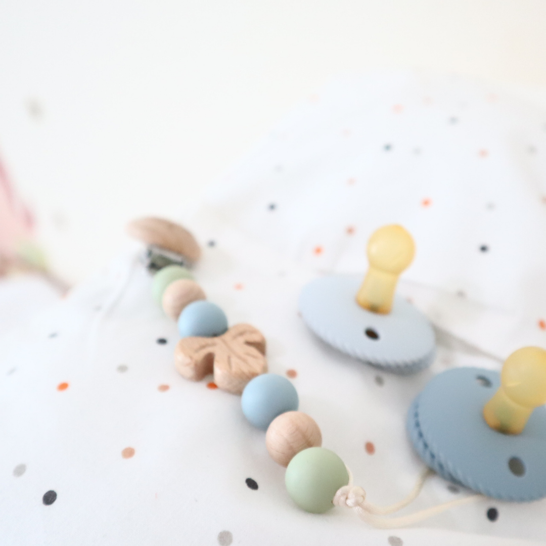 Pacifier__Clip__Autumn_Design mommys charms 