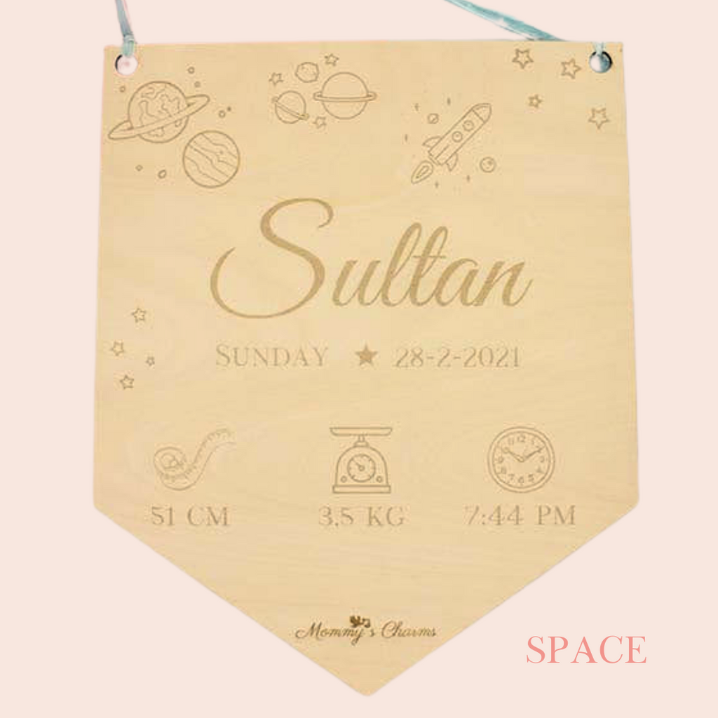 Personalized Baby Announcement Board – Newborn Name Sign